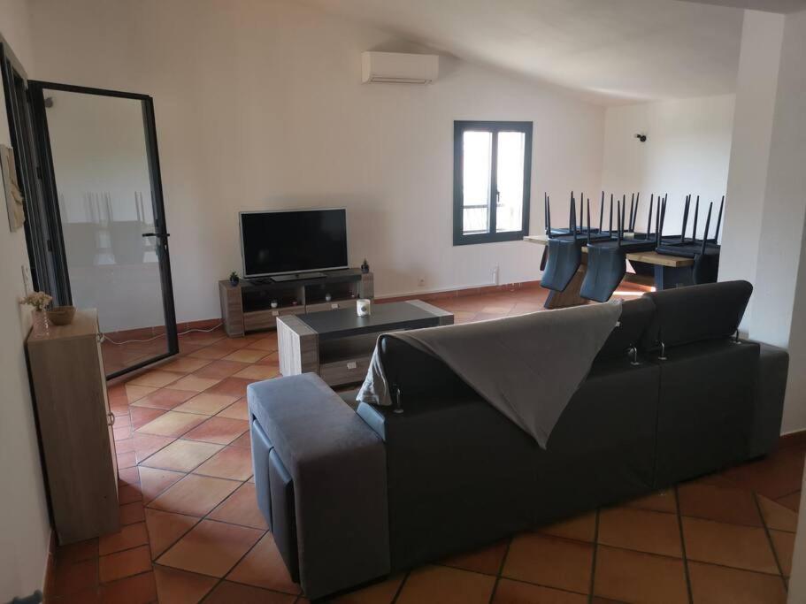 Haut De Villa Renovee En 2023 Saint-Maime Zewnętrze zdjęcie
